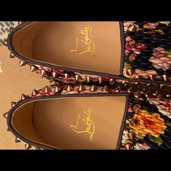 Louboutin Women’s Pik Boat Flats - Picture 7 of 8